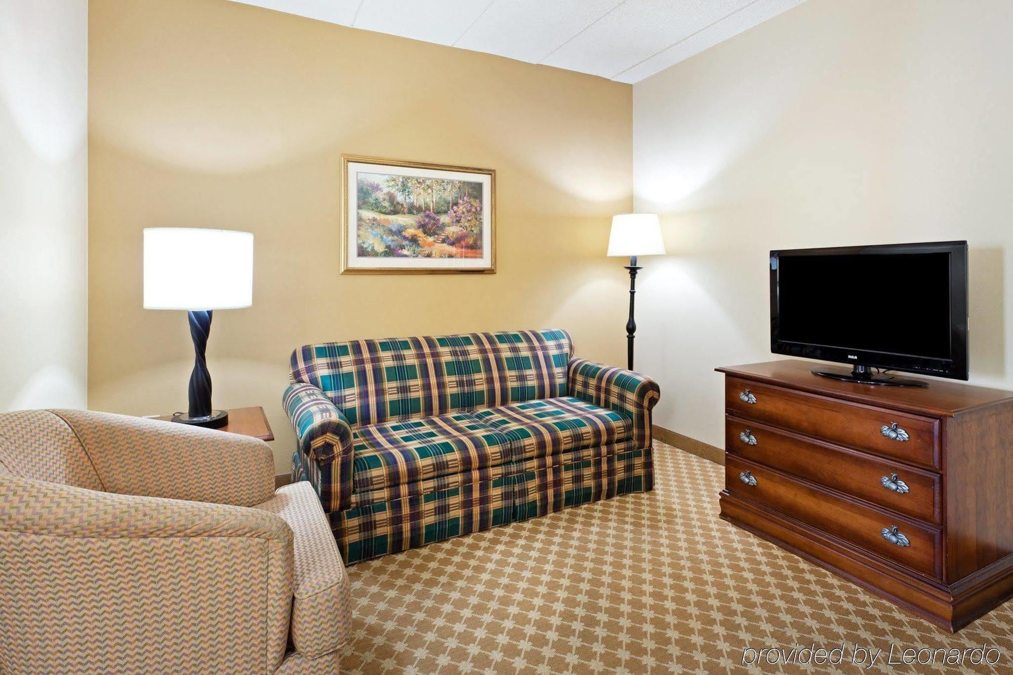 Country Inn & Suites By Radisson, Frackville Mount Pleasant Room photo